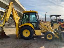 2003 NEW HOLLAND LB110 BACKHOE - picture0' - Click to enlarge