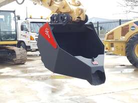 ONTRAC Concrete Pouring Bucket 20t Excavator Attachment - Australian Made - picture0' - Click to enlarge