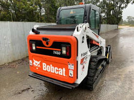 Bobcat T450 Skid Steer Loader - picture1' - Click to enlarge