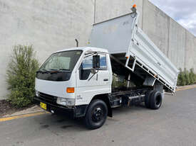 Toyota DYNA Tipper Truck - picture0' - Click to enlarge