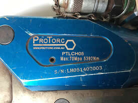 ProTorc Hydraulic Torque Wrench Low Clearance PTLCH05 Used Item - picture1' - Click to enlarge