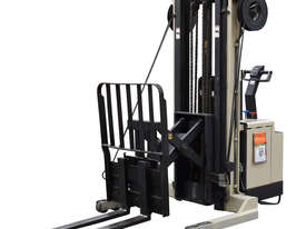 CROWN 1.5T Walkie Reach Stacker Forklift FOR SALE - picture0' - Click to enlarge