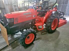 Kubota l3400 Tractor - picture0' - Click to enlarge