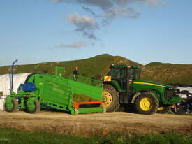 Budissa  Silage Bagger - picture0' - Click to enlarge