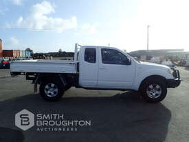 2011 NISSAN NAVARA D40 4X4 EXTRA CAB TRAY BACK UTE - picture0' - Click to enlarge