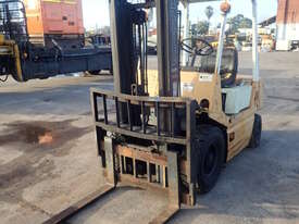 TCM FVG 20N1 PETROL FORKLIFT - picture2' - Click to enlarge