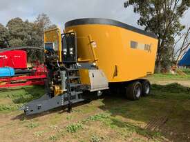 AUSMIX XL 30 VERTICAL FEED MIXER + 1.0 ELEVATOR (30.0M3) - picture0' - Click to enlarge