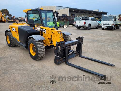 JCB 525-60T4 TELEHANDLER WITH 6m REACH, 2.5T CAPACITY, FULL A/C CAB, 738 HOURS EXCELLENT CONDITION