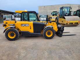 JCB 525-60T4 TELEHANDLER WITH 6m REACH, 2.5T CAPACITY, FULL A/C CAB, 738 HOURS EXCELLENT CONDITION - picture0' - Click to enlarge