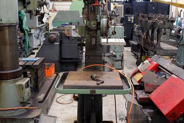 Leyland Gifford Pedestal Drilling machine