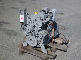  	DEUTZ BF 4M 2012C DIESEL ENGINE 120HP - picture0' - Click to enlarge