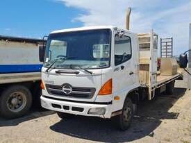 Hino FD1J - picture2' - Click to enlarge