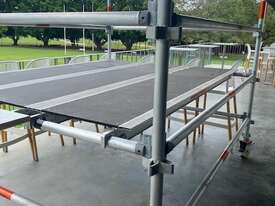 Mobile Scaffold Platform - picture0' - Click to enlarge