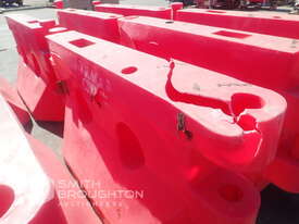 8 X PLASTIC ROAD BARRIERS - picture2' - Click to enlarge