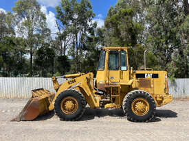 Caterpillar 926E Loader/Tool Carrier Loader - picture0' - Click to enlarge