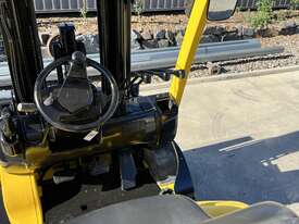 Forklift 2.5T Hyster Container Mast - picture2' - Click to enlarge