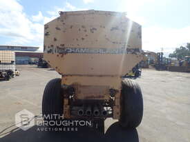 CHAMBERLIAN AIR-SOW SEEDER - picture1' - Click to enlarge