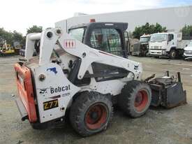 Bobcat S650 - picture0' - Click to enlarge