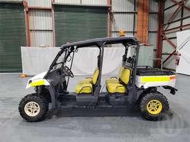 John Deere 550 S4 XUV - picture2' - Click to enlarge