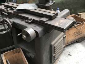 Tool & cutter Grinder - picture0' - Click to enlarge