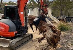 Roo Attachments 5T Hydraulic Grab Bobcat