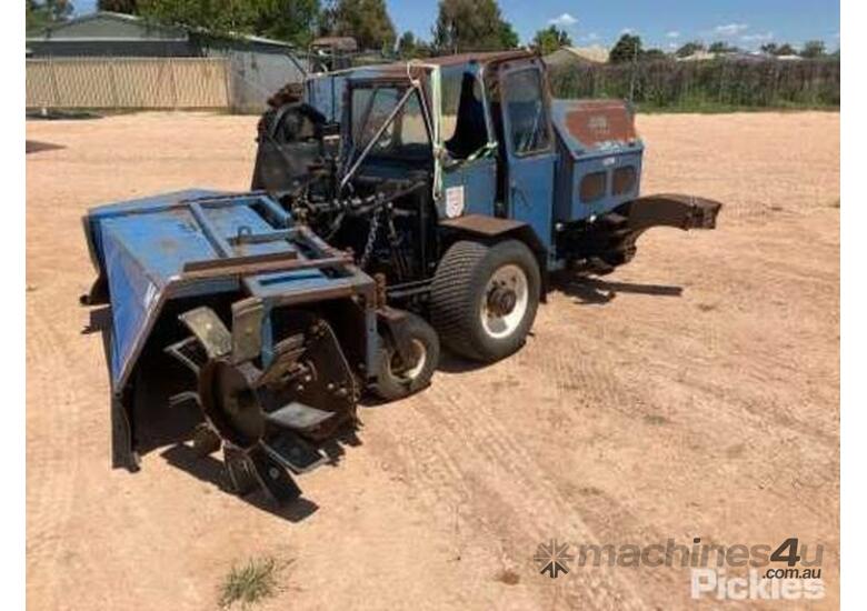 Used Weiss McNair Weiss McNair JD80AC Construction Equipment in , Listed on Machines4u