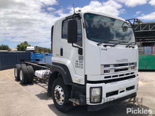 2010 Isuzu FXZ1500