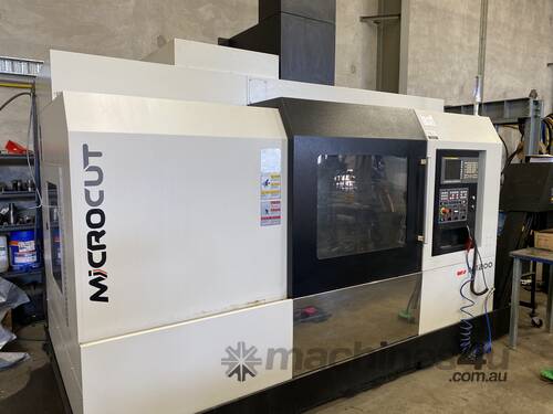 M1200 Vertical Machining Centre