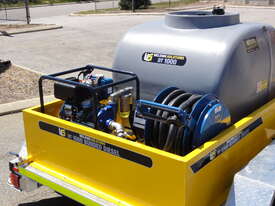 DIESEL FUEL TRAILER 1000 LITRE - picture0' - Click to enlarge