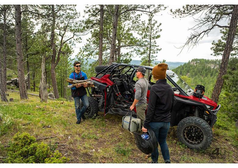 caption LIFT EQUIPT- POLARIS RZR PRO XP 4 SPORT EPS