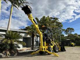 New Hyload Mini Backhoe Loader  - picture0' - Click to enlarge