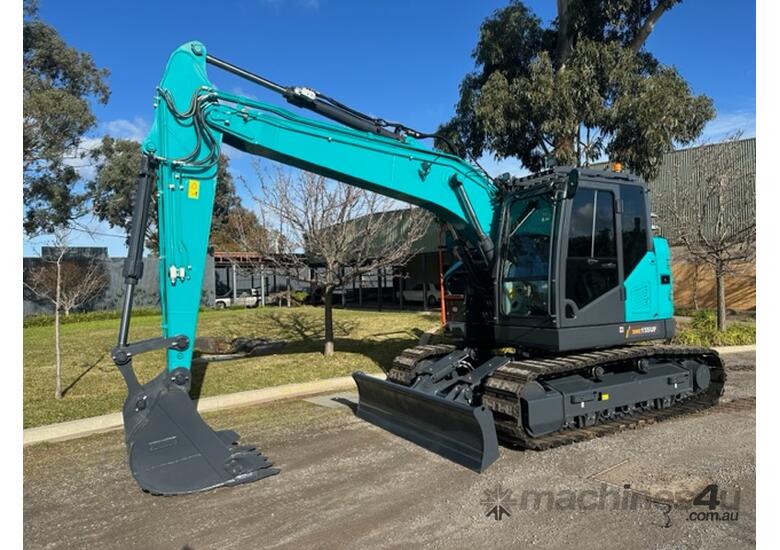 caption LYNFIELD MINI X - Sunward SWE155UF Zero Swing Excavator