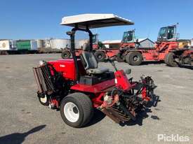 Toro ReelMaster 6700D Front & Centre Mount Reel Mower - picture0' - Click to enlarge