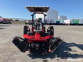 Toro ReelMaster 6700D Front & Centre Mount Reel Mower - picture0' - Click to enlarge