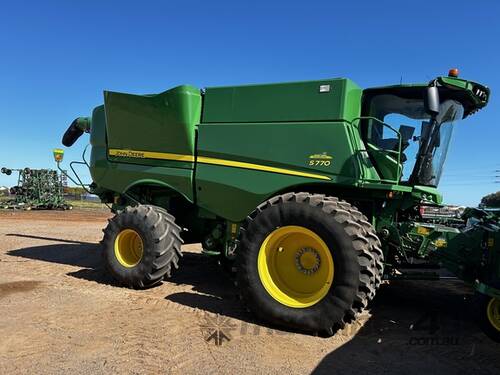 2019 John Deere S770 Combines