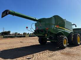 2019 John Deere S770 Combines - picture2' - Click to enlarge