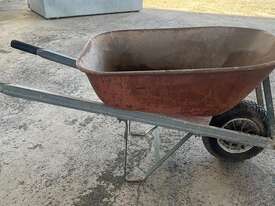 WHEEL BARROW - picture0' - Click to enlarge