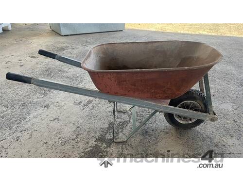 WHEEL BARROW