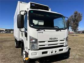 GRAND MOTOR GROUP - 2011 ISUZU NPS300 Cab & Chassis Truck - picture0' - Click to enlarge