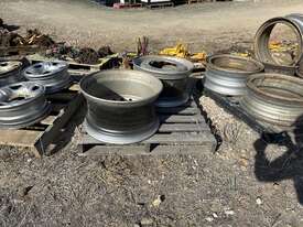 2 x Truck Rims - picture0' - Click to enlarge