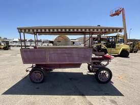 People Mover Horse Drawn Carriage - picture0' - Click to enlarge