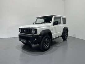 2022 Suzuki Jimny GLX - picture1' - Click to enlarge