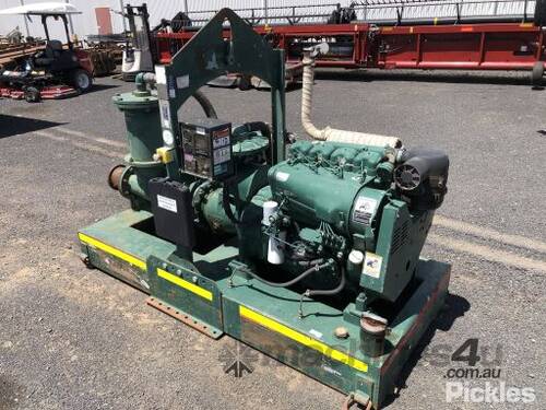 Pioneer Pump 6 inch water transfer pump, model #PP66S12L71, 4 cyl diesel motor, battery & starter is