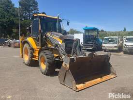 2012 Volvo BL71B Powershift Front End Loader/Backhoe - picture0' - Click to enlarge