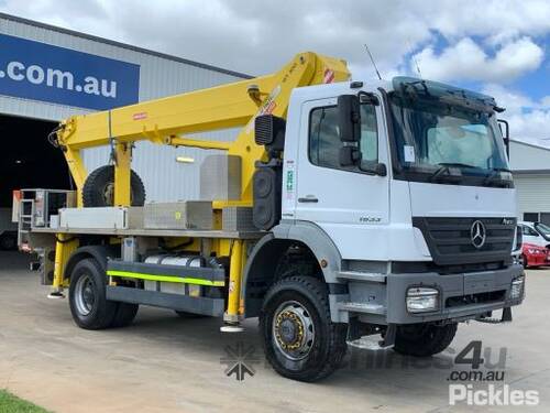 2009 Mercedes Benz Axor 1833 EWP Day Cab