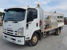 Isuzu FRR 500 - picture1' - Click to enlarge