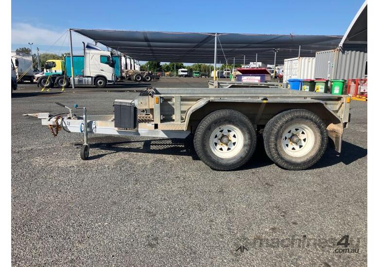 Buy Used 2008 sunshine coast trailers 8X5 Trailers in , Listed on