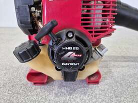 Honda Blower - picture1' - Click to enlarge