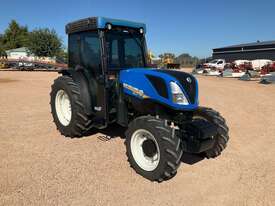 2019 New Holland T4.110F Tractor - picture0' - Click to enlarge