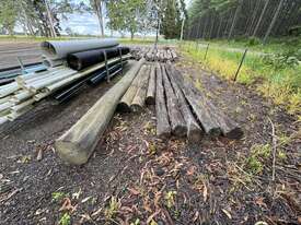 10 x Timber Posts - picture0' - Click to enlarge